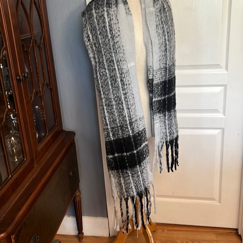 Blanket Scarf, new with tags